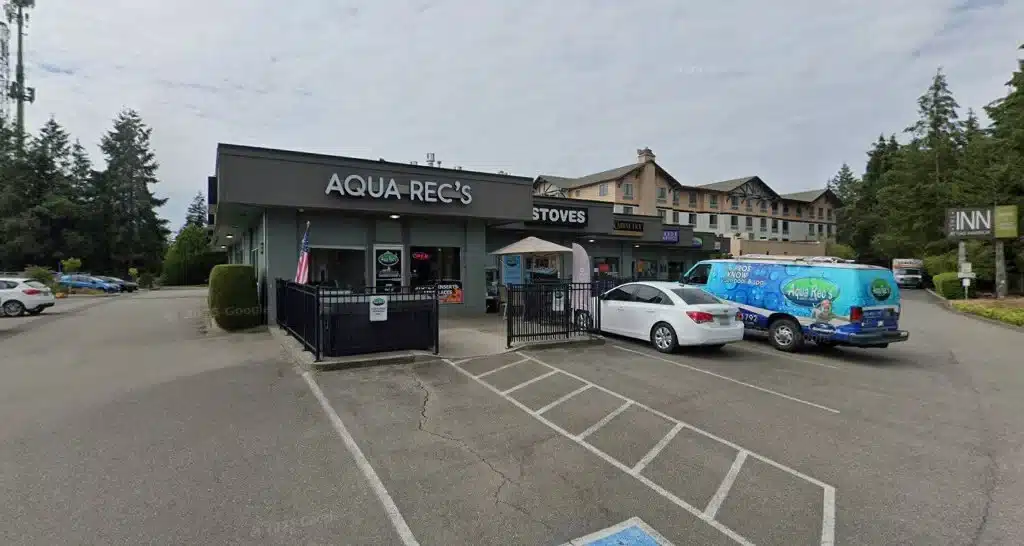 aqua rec's fireside hearth n' home gig harbor showroom outside