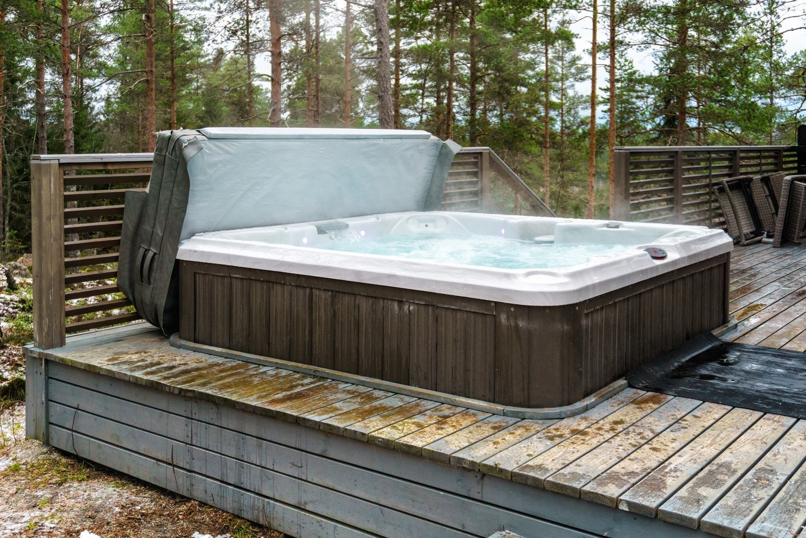 The Advantages of Clearwater Hot Tubs in Washington