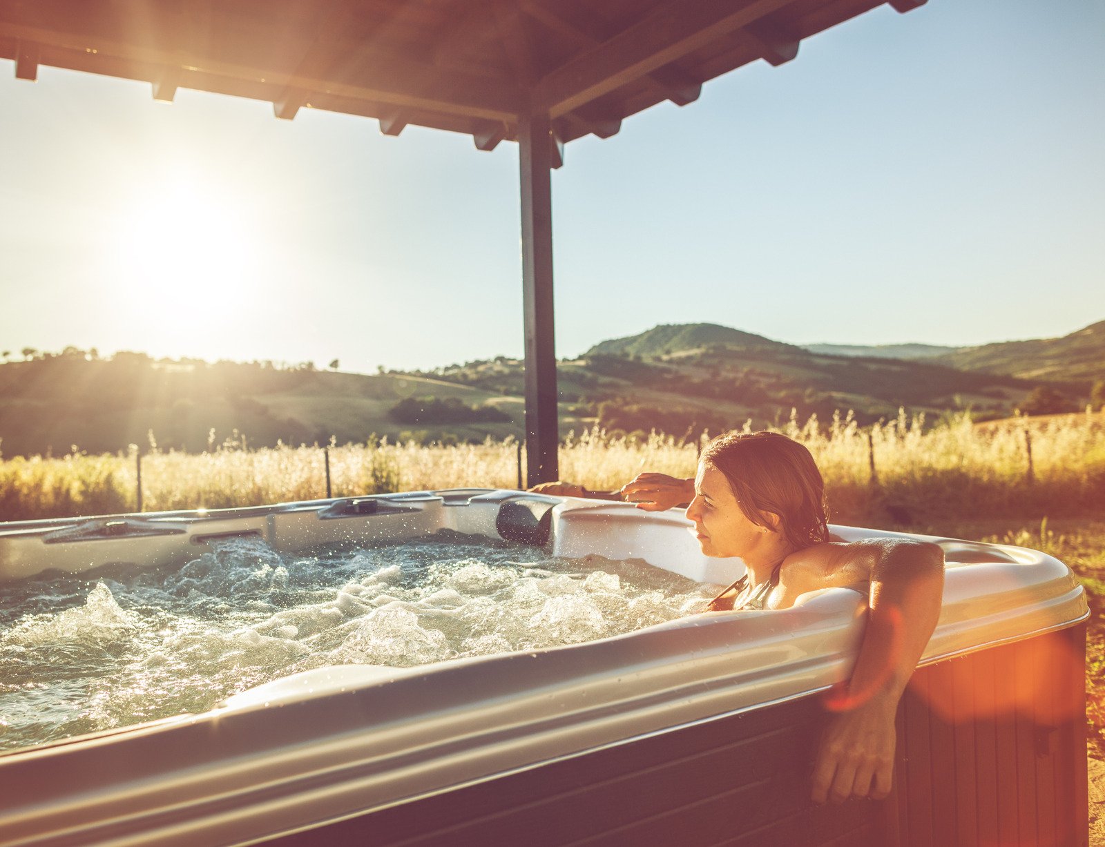 the differences between covana hot tub covers