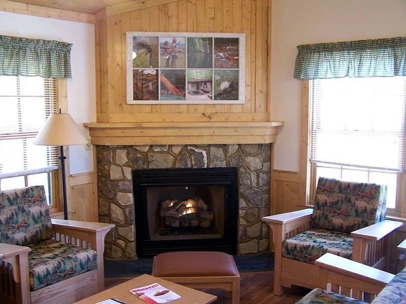 Maximize Your Space with a Corner Gas Fireplace 4 maximize your space with a corner gas fireplace
